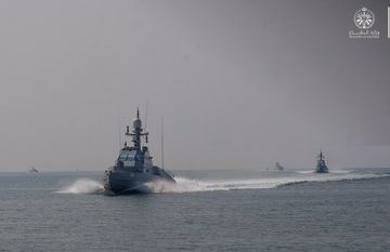 تنفيذ مناورات تمرين “الموج الأحمر 8” في قاعدة الملك فيصل البحرية