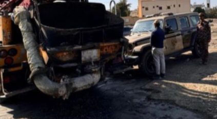 ضبط مقيم لتفريغه مواد خرسانية في عسير