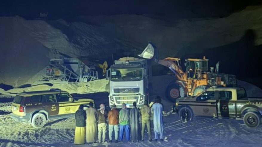 ضبط 8 مقيمين لاستغلالهم الرواسب في الرياض