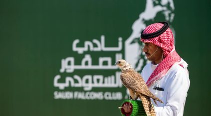 329 صقرًا للمُلّاك تخوض منافسات اليوم الخامس في كأس نادي الصقور 2025