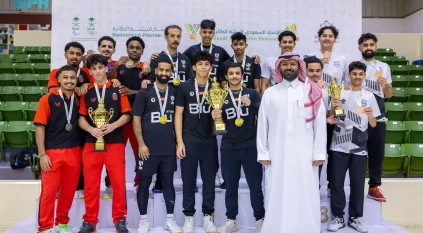 الهلال يتوج بطلًا للدوري الممتاز للفريق الأول للريشة الطائرة 