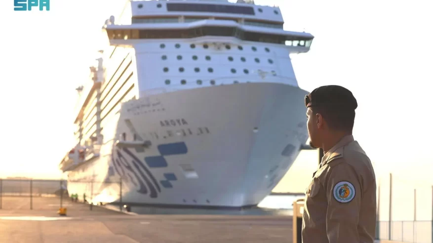 حرس الحدود يستقبل أولى رحلات سفينة الكروز السياحية “أرويا”