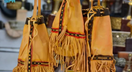 الصناعات الجلدية في نجران.. موروث تراثي أصيل وإتقان حرفي مبدع