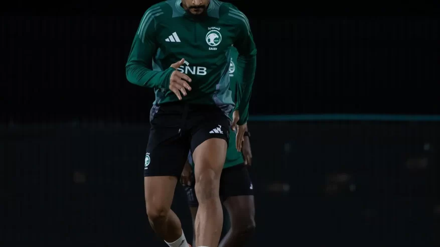 المنتخب السعودي يلتقي نظيره الجزائري وديًّا غدًا في جدة