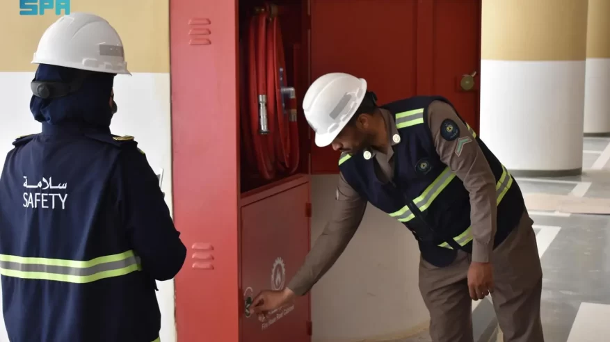 مدني الرياض يكثف جولات السلامة في المباني العالية