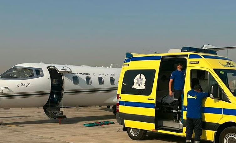 الإخلاء الطبي ينقل مواطنة بحالة حرجة من القاهرة لتلقي العلاج بالمملكة