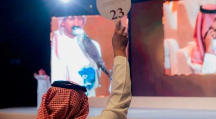 مبيعات مزاد نادي الصقور تتجاوز حاجز الـ5 ملايين ريال في الليلة الـ20