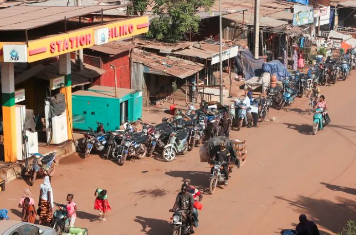 اختطاف 3 مصريين في مالي وطلب فدية 5 ملايين دولار