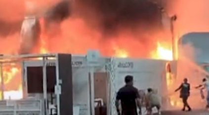 بالفيديو.. إخلاء مقر مؤتمر المناخ كوب 30 بسبب حريق هائل