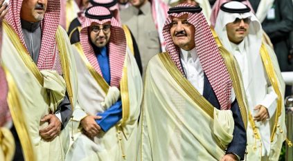 انطلاق مهرجان كؤوس الملوك والأمراء لسباقات الخيل