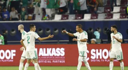 كأس العرب.. الجزائر يقسو على البحرين بخماسية