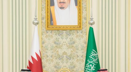 ولي العهد وأمير قطر يعقدان جلسة مباحثات في قصر اليمامة