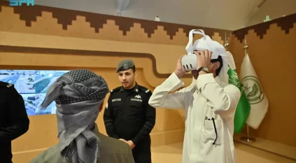 مركز 911 يستعرض تجربة حية عبر تقنية الواقع لزوّار معرض واحة الأمن