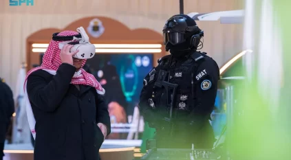 الأمن العام يقدّم لزوّار واحة الأمن تجربة VR بمهرجان الملك عبدالعزيز للإبل