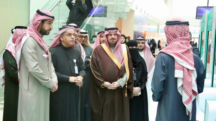 مدير تعليم الرياض يزور إبداع 2026 ويشيد بالمشاريع الإبداعية للطلبة