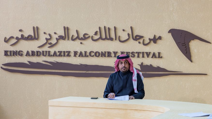 الأستديو التحليلي يعزّز وعي الصقارين ويطوّر قراءة أشواط مهرجان الصقور