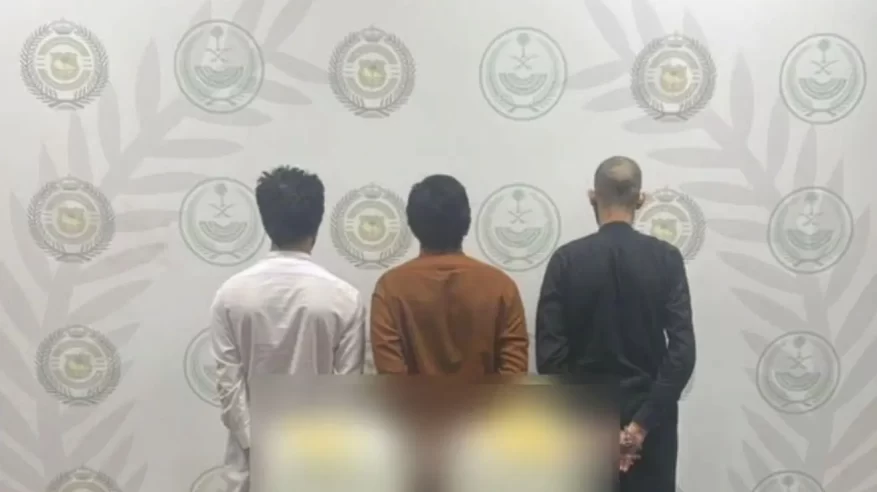 بمعلومات الداخلية.. إحباط تهريب 200 كيلو مخدرات في عُمان و71 كيلو شبو بالرياض