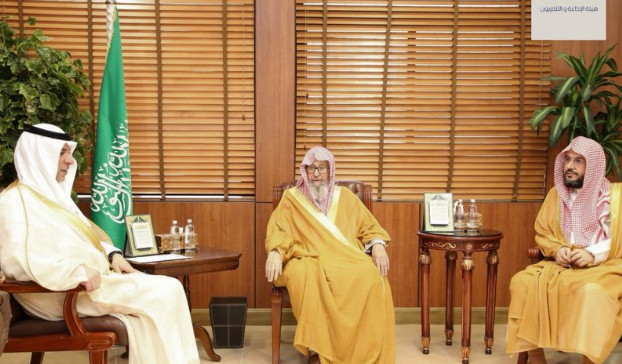 مفتي المملكة يستقبل الرئيس التنفيذي لهيئة الإذاعة والتلفزيون