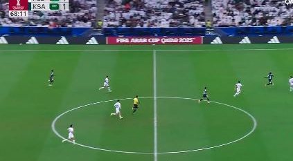 التعادل السلبي يحسم الشوط الأول بين السعودية وفلسطين في كأس العرب