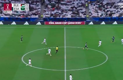 التعادل السلبي يحسم الشوط الأول بين السعودية وفلسطين في كأس العرب