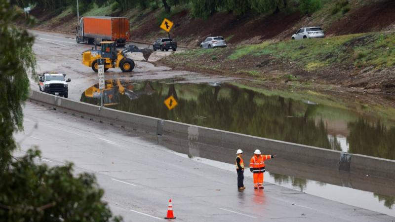 إعلان الطوارئ في لوس أنجلوس بسبب الفيضانات