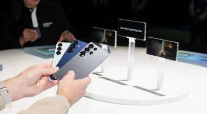 سامسونغ تتراجع.. كاميرات Galaxy S26 بلا ترقية