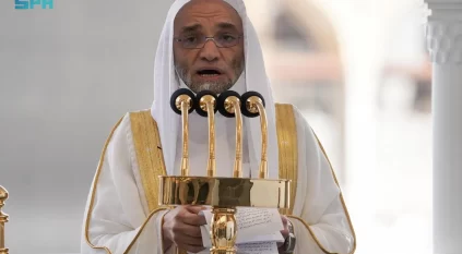 خطيب المسجد الحرام: العجب والاغترار داءان مهلكان ودواؤهما الحمد والشكر لله
