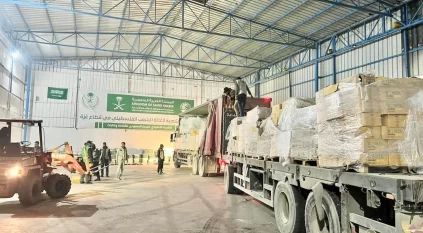 قافلتان إغاثيتان سعوديتان جديدتان تصلان إلى قطاع غزة
