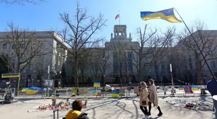 ألمانيا تطرد دبلوماسياً روسياً بتهمة التجسس وموسكو تعلق