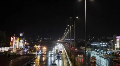 لقطات لأمطار عرعر الليلية