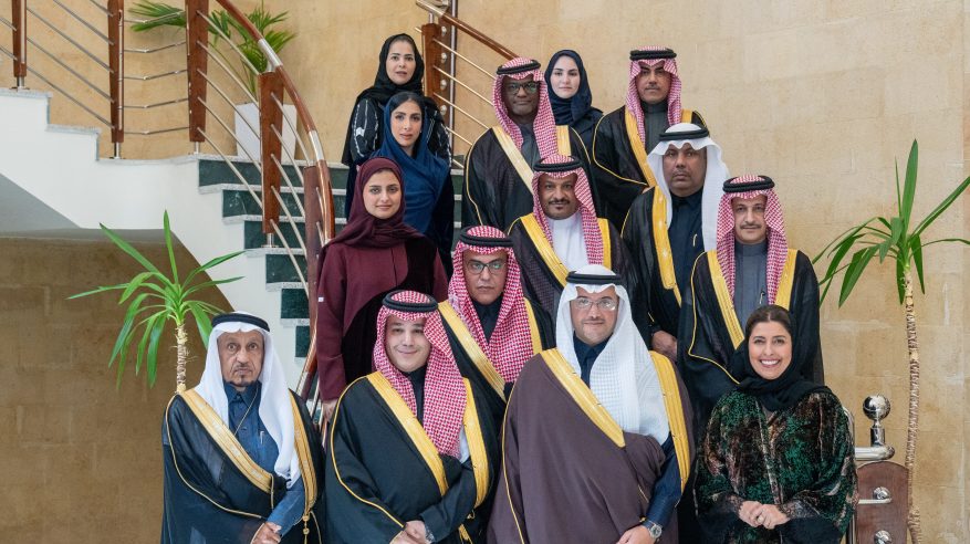 مُحافظ الأحساء يستقبل رئيس وأعضاء مجلس إدارة هيئة الصحفيين السعوديين