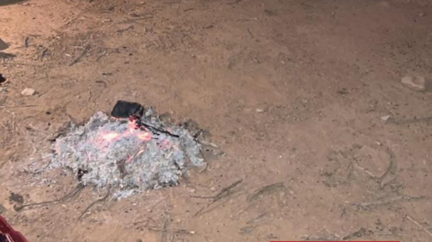 ضبط مخالف أشعل النار في غير الأماكن المخصصة بمحمية طويق