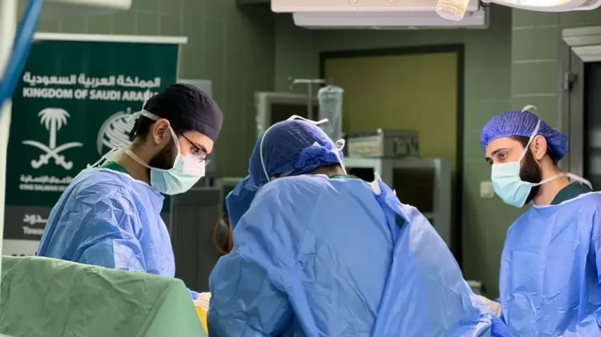 سلمان للإغاثة يدشّن مشروعين طبيين في دمشق