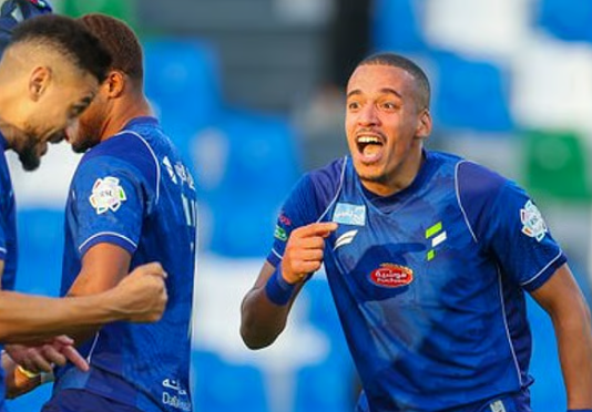 الفتح يفوز على الشباب بهدفين في دوري روشن