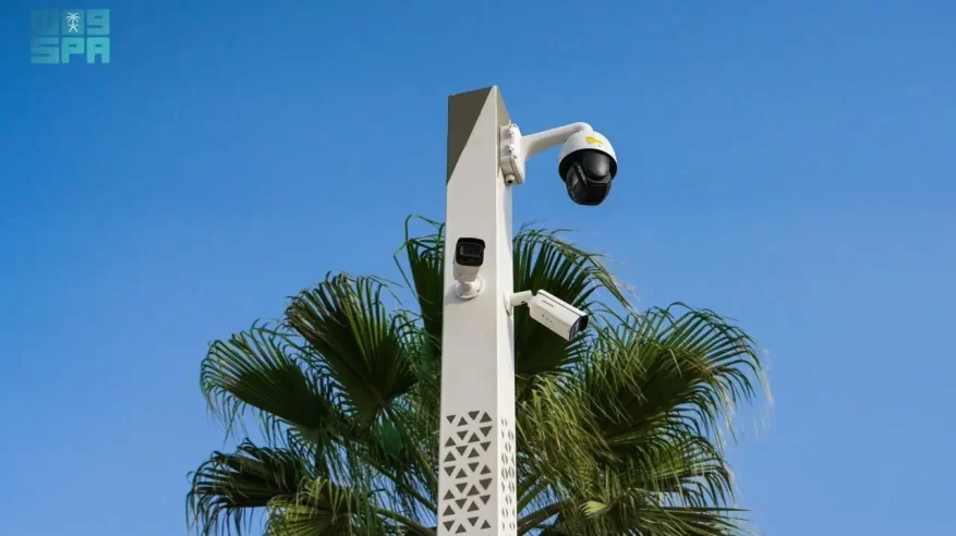 أمانة الرياض تتخذ الإجراءات بحق 5 مخالفين رُصدوا عبر أنظمة الرقابة الذكية في الحدائق 