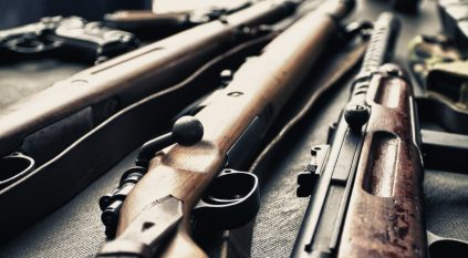 خطوات وشروط إذن التنقل بالسلاح الناري عبر منصة أبشر