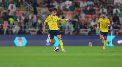 الأهلي يتغلّب على النصر في قمة الجولة 13 من دوري روشن