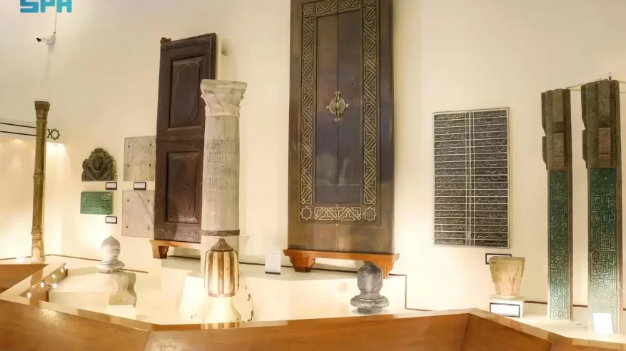 معرض عمارة الحرمين يوثّق تاريخ العمارة الإسلامية ويستعرض تحولات الحرم عبر العصور