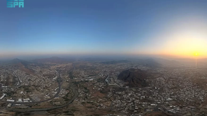 محايل عسير.. طبيعة خلابة وأجواء شتوية تجذب الزوار