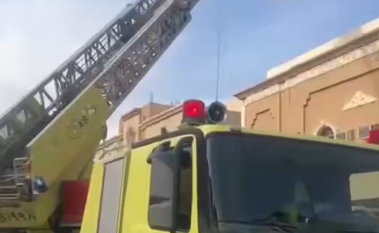 مدني تبوك ينقذ 9 أشخاص إثر حريق بشقة سكنية