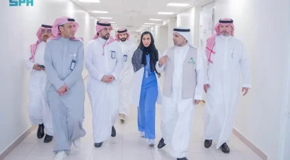 وزير الصحة يتفقد جاهزية الخدمات الصحية بالمدينة المنورة لشهر رمضان 2026