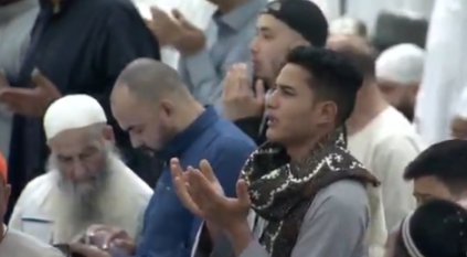 لحظات إيمانية في رحاب الحرم المكي ليلة 7 رمضان