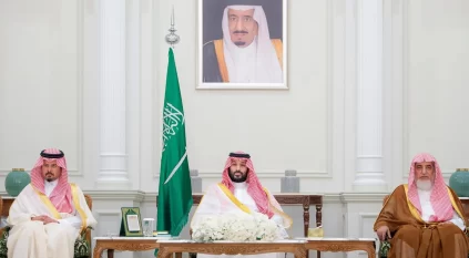 ولي العهد يستقبل في المدينة المنورة أصحاب الفضيلة العلماء والمعالي وجمعًا من المواطنين