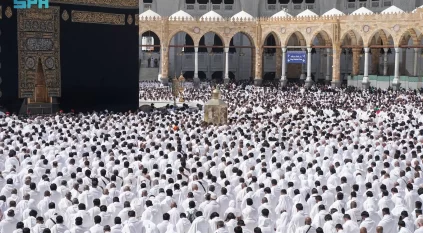 أولى جُمَع رمضان في المسجد الحرام.. مشهد إيماني تتجلّى فيه الطمأنينة وعظمة المكان