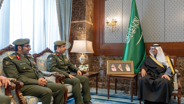 مُحافظ الأحساء يستقبل مدير جوازات المنطقة الشرقية