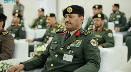برعاية وزير الداخلية.. اللواء العصيمي يشهد حفل تخريج الدورة التأهيلية للفرد الأساسي