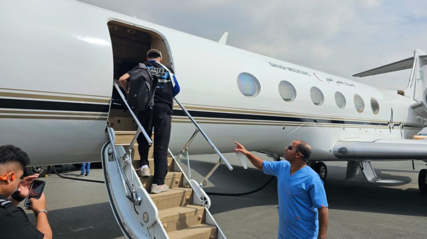 سفارة السعودية في الفلبين تنقل مواطنًا بطائرة إخلاء طبي إلى المملكة