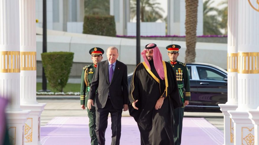 محمد بن سلمان يستقبل أردوغان في قصر اليمامة بالرياض