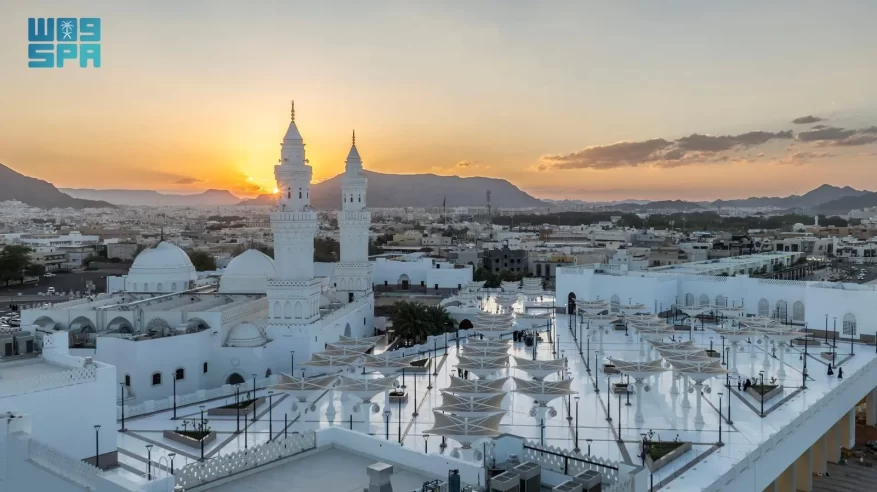 تهيئة المصليات والمواقف بمركز القبلتين الحضاري خلال رمضان