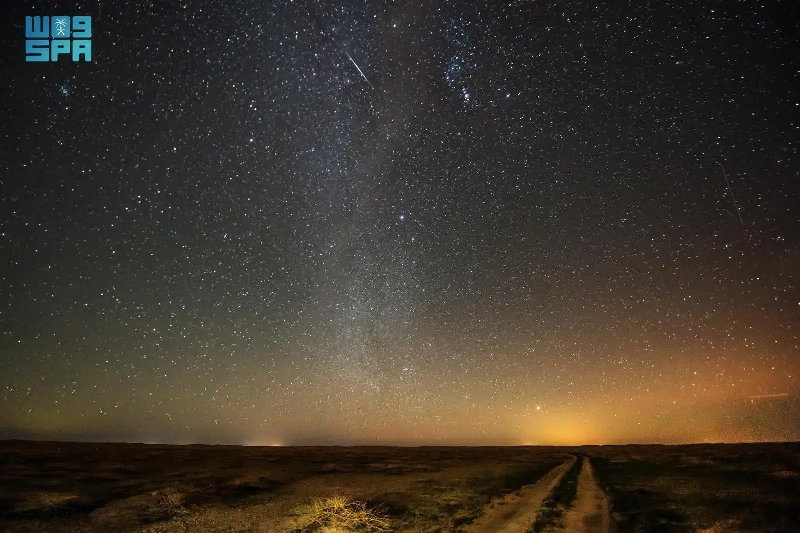 النجوم تزين سماء الحدود الشمالية.. مشاهد فلكية تأسر الأنظار وتثري المعرفة 